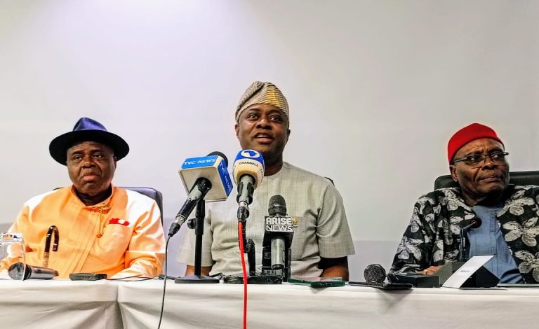 “I’ll Never Go With You If Gutter Is Your Abode”— Gov. Makinde Blast Wike