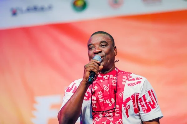 Power-Pass-Power: After Lifting Travel Ban, FG To Appoint KWAM 1 As Aviation Security Ambassador